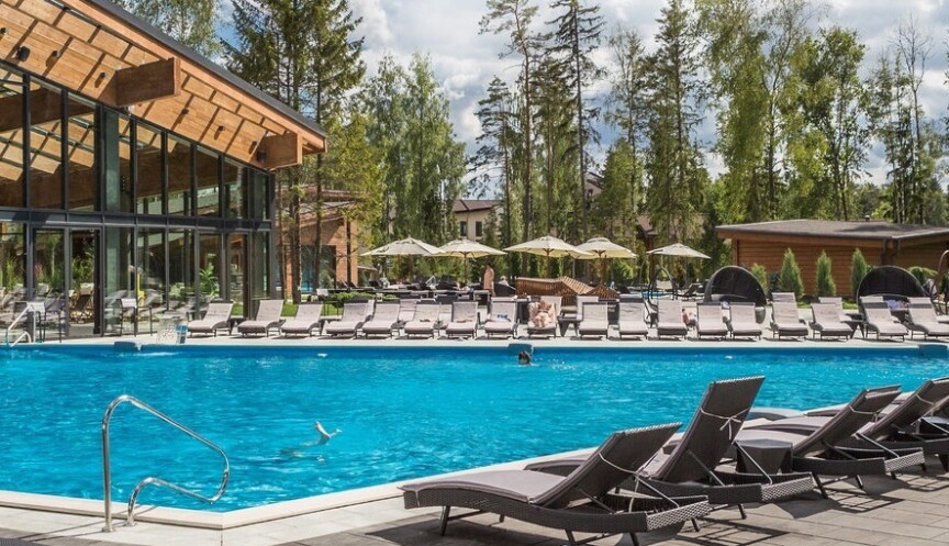 Открытые бассейны в Подмосковье